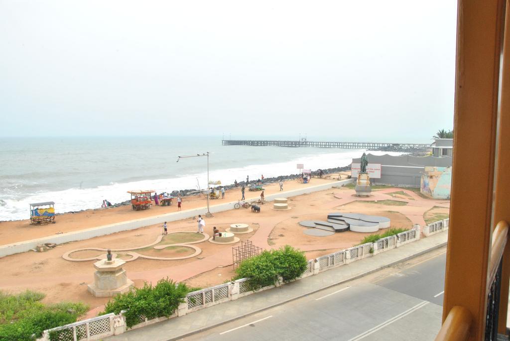 Hotel Cours Chabrol Puducherry Exterior foto